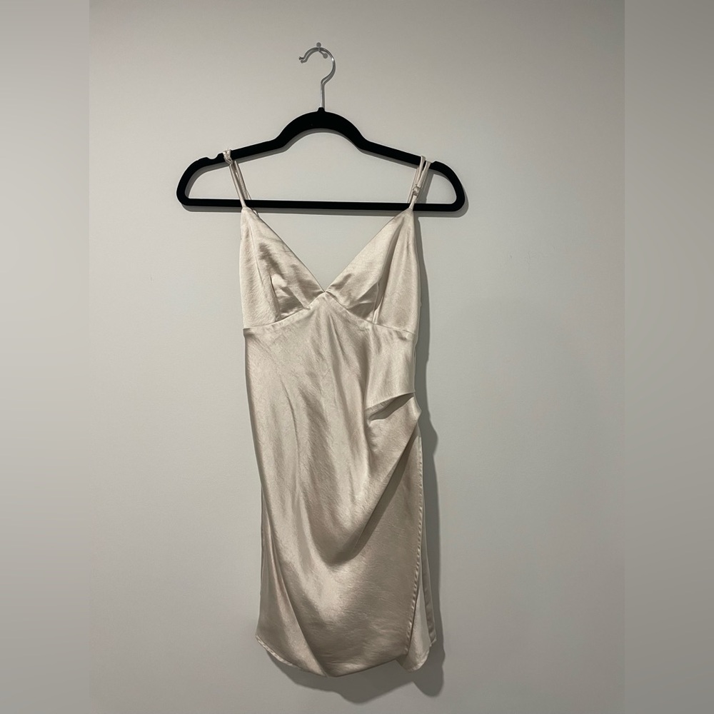 Selfie Leslie champagne mini dress in size 0
